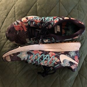 Nike Zoom Pegasus 32 Size 8.5